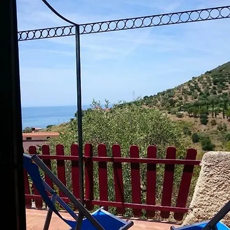 Parco Caleo Alto - אצ'יארולי